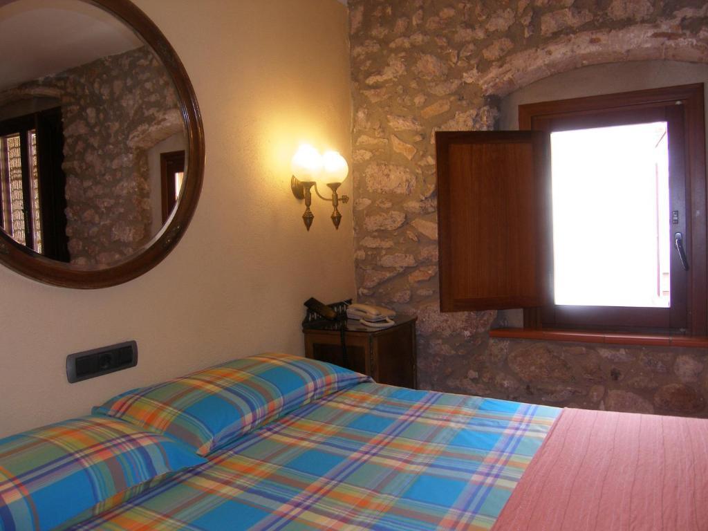 Hotel Fonda Cal Blasi Montblanc Exterior foto